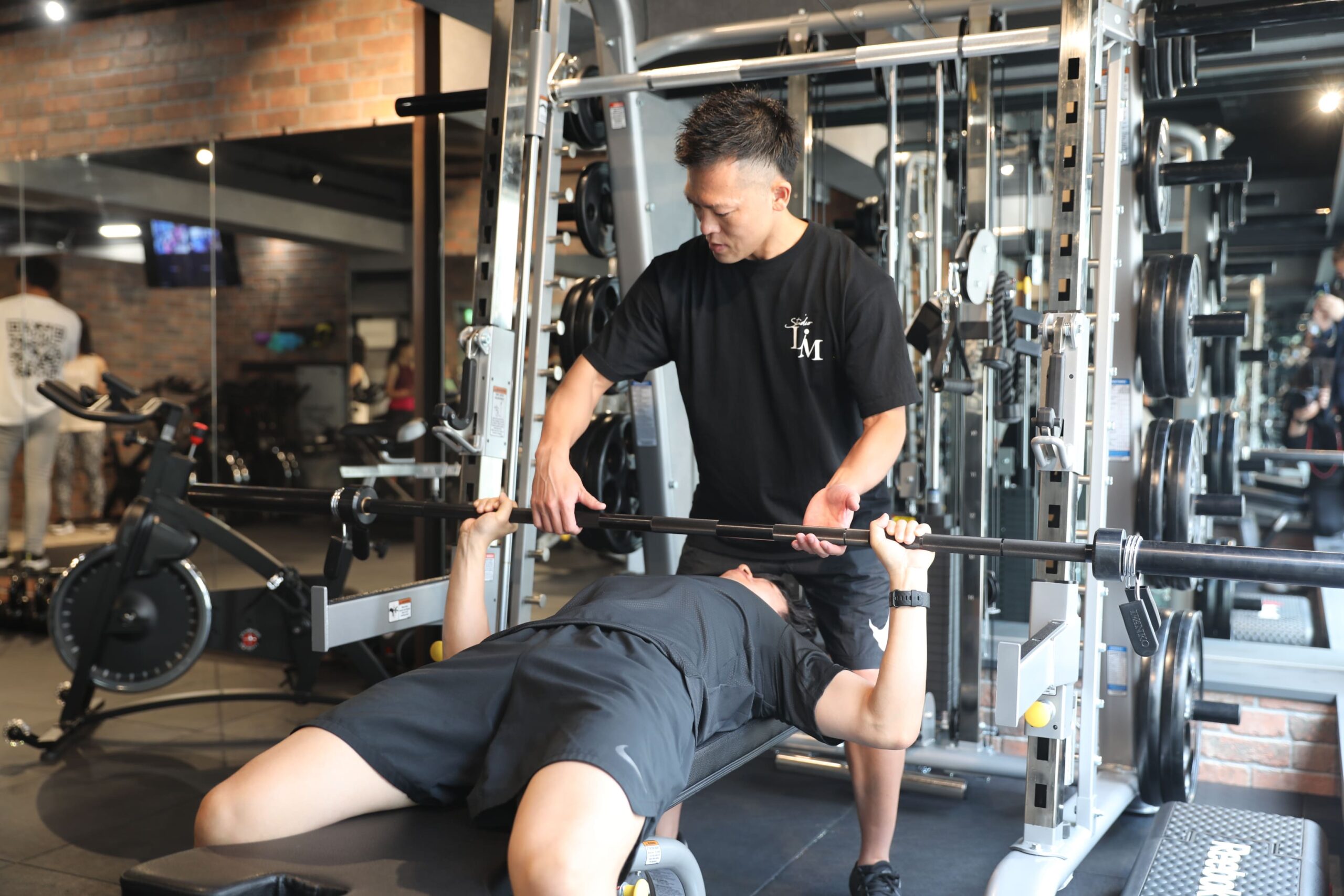 国分寺 Studio LiM トレーナー歴17年の専門性